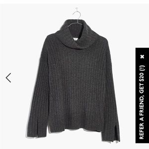 Madewell 100% cashmere slit sleeve turtleneck sweater, size S